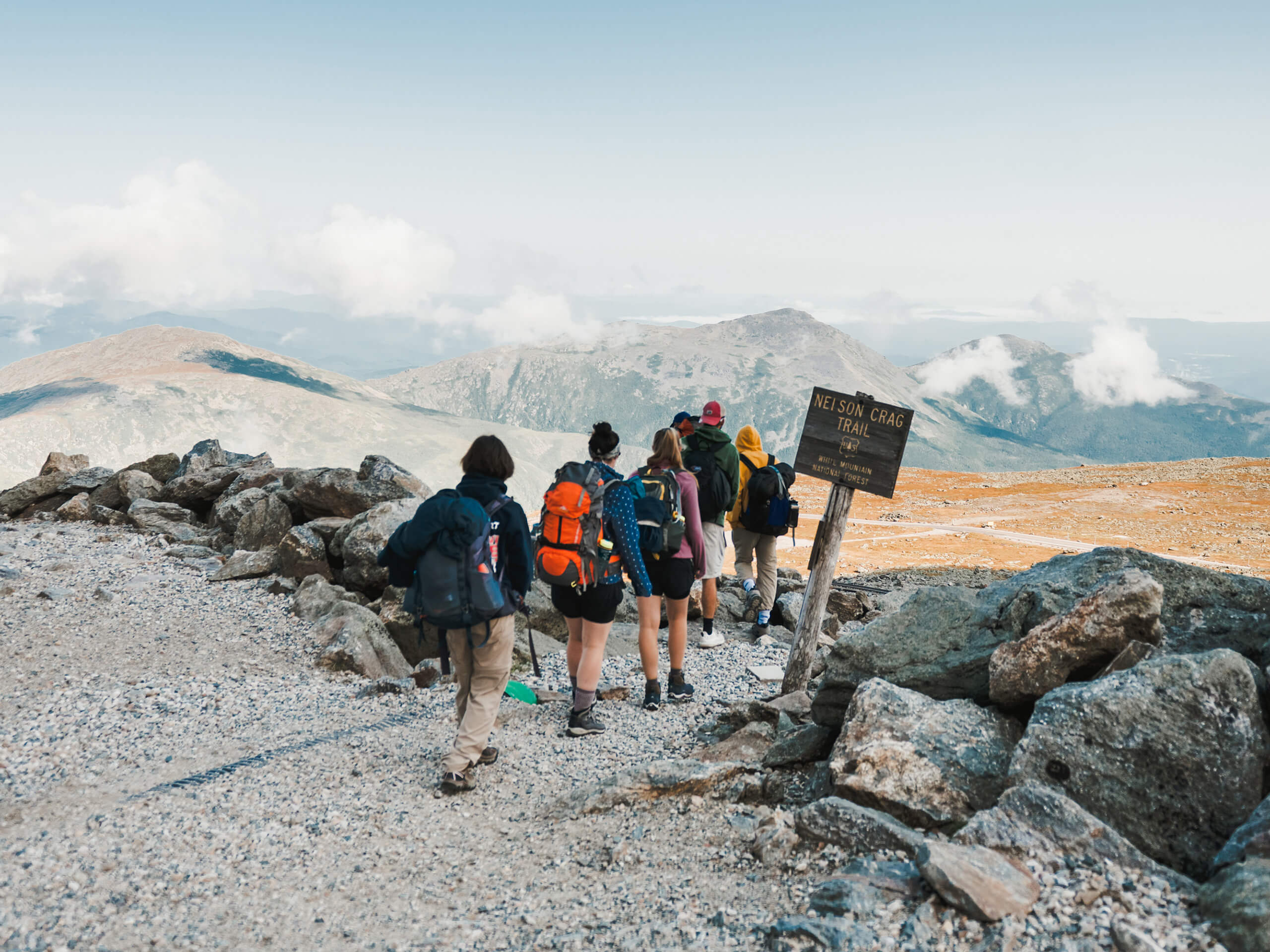 Science students hike and study on Mount Washington as part of an immersion trip called Environmental Science Semester.