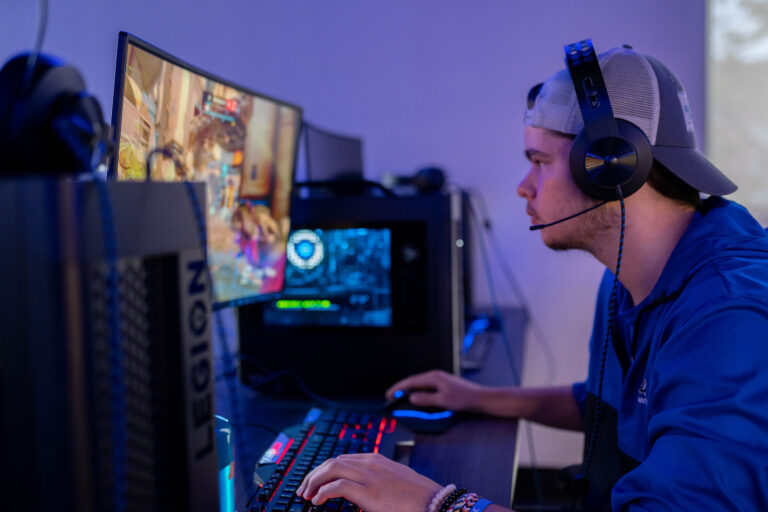 DSC04401 Esports