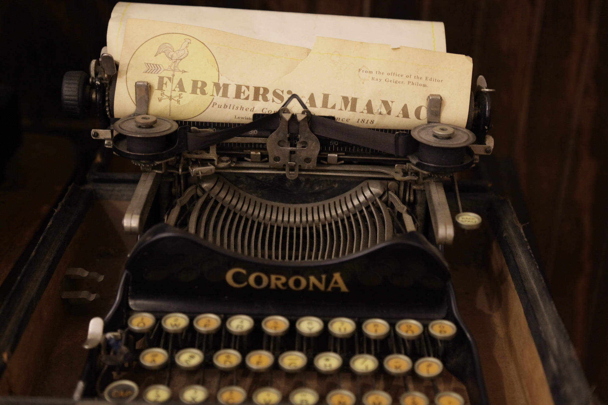 Almanacmuseum1 Display in Geiger's Farmer's Almanac Museum