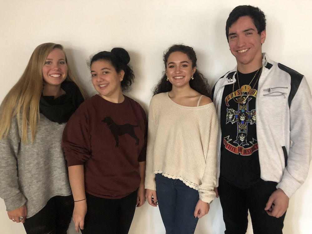 Four Student Artists Launch Large-Format Art Exhibition 1 Fourstudentartists