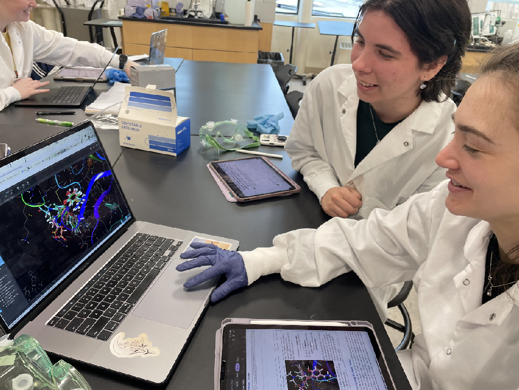 Pre-pharmacy students in lab