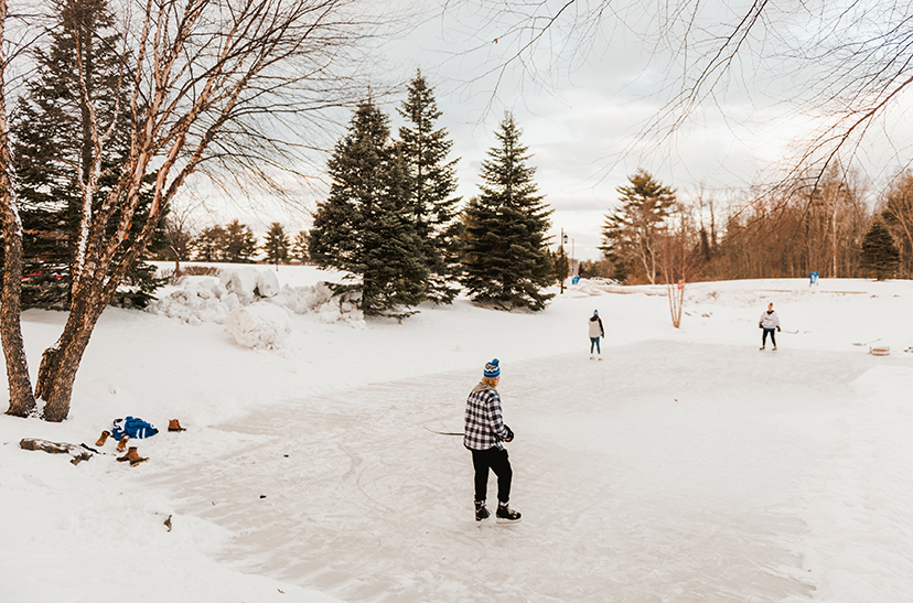 pond hockey